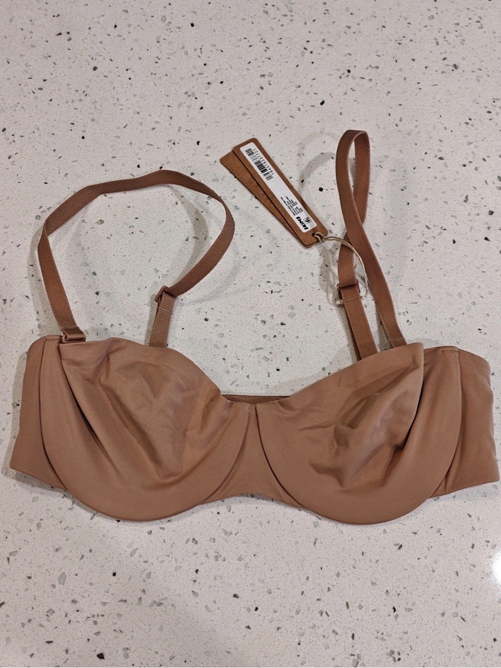 SKIMS Light Brown/Beige Underwire Bra